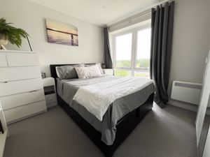 Bedroom - click for photo gallery